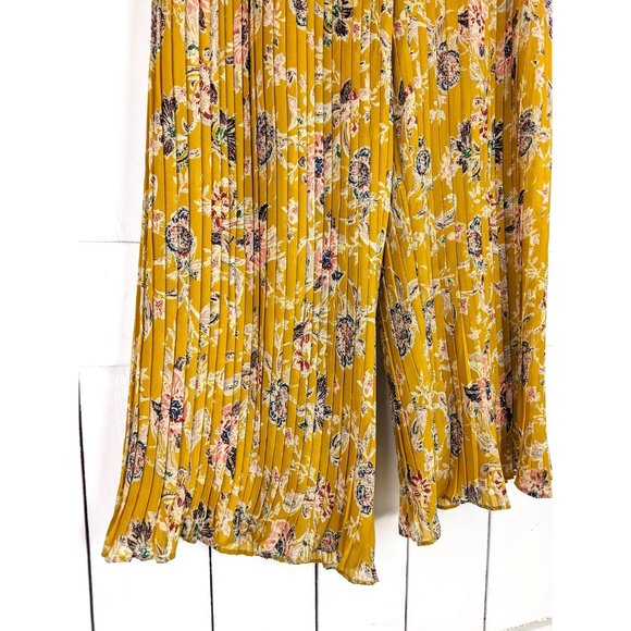 Mustard yellow floral wide leg palazzo accordion pleated pants - Picture 3 of 4